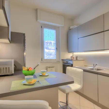 Apartment Alelu Classy And Chic Stresa